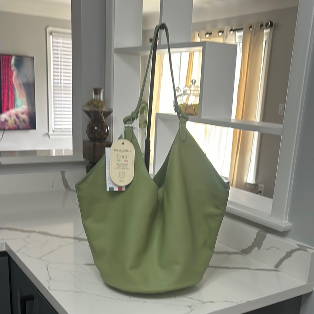 Chic Olive Green Shoulder Bag